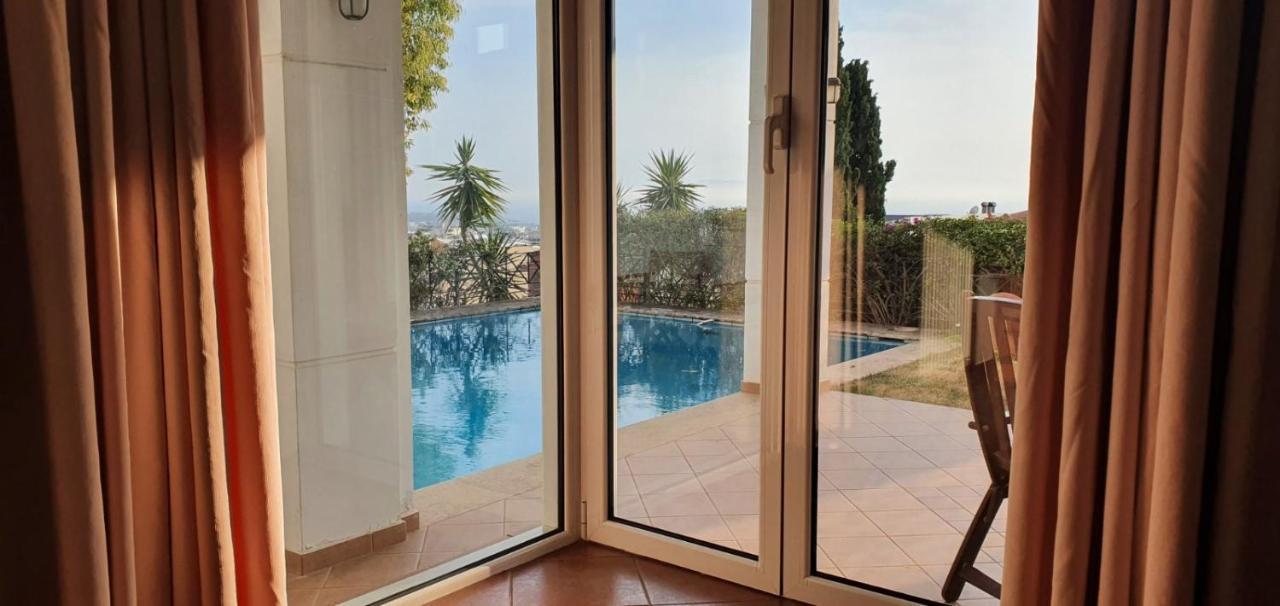Athenian Luxury Villa In Glyfada Exterior photo